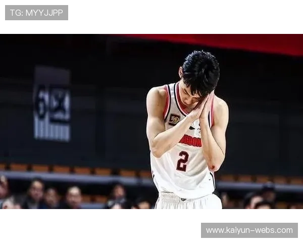 徐杰晚安手势遭逆转,上海外援哈维三分绝杀“叫醒服务”