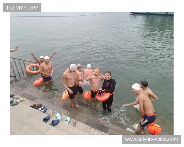 南昌泳友谌小英鼓励年轻人勇敢尝试冬泳：多少岁开始都不晚